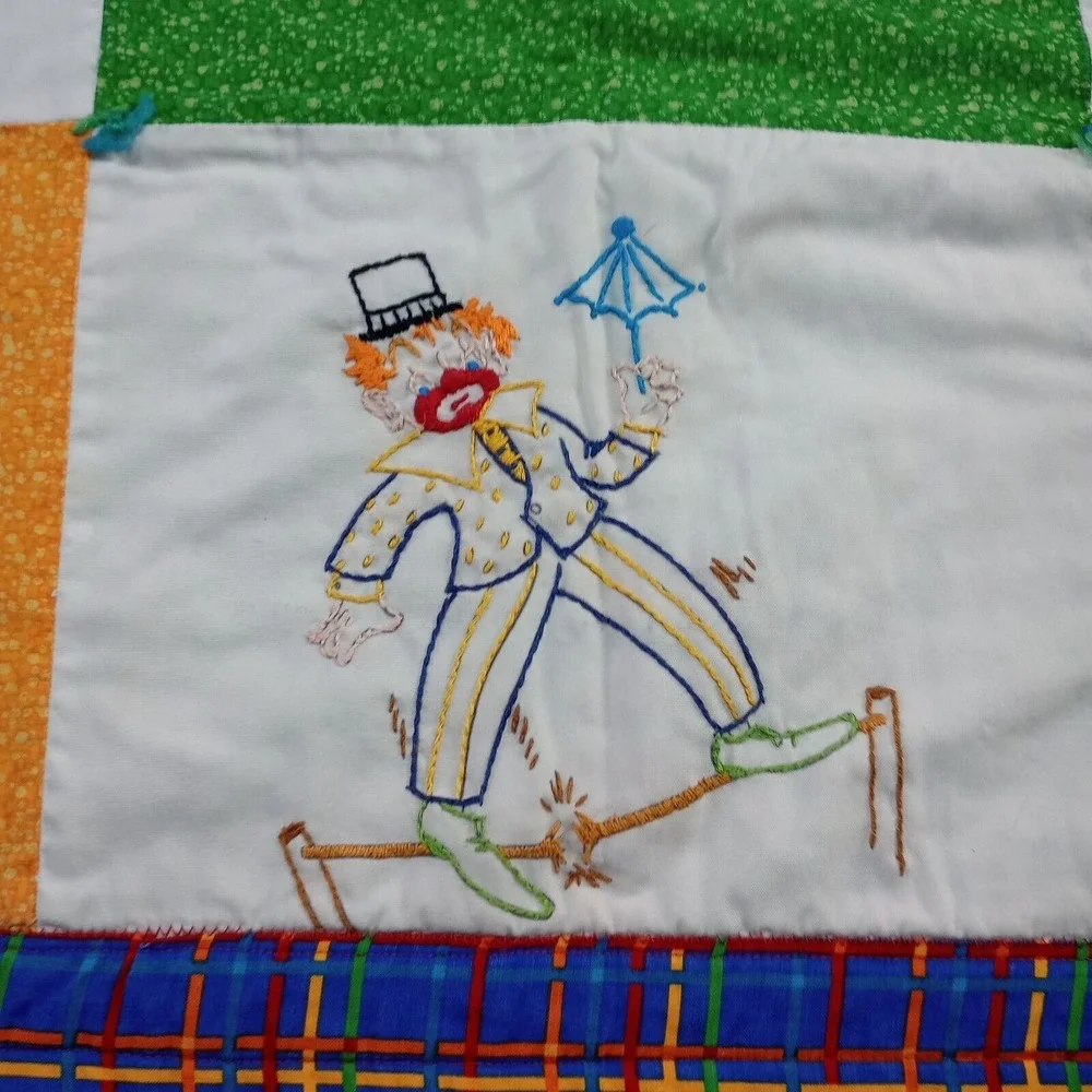 Vintage Clown Quilt Crib Blanket Handmade Colorful Hand Stitched Children Baby‎